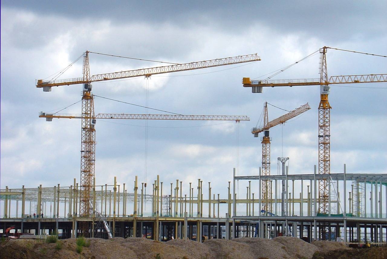 Thousands in Noida, Greater Noida Unable to Register Flats Amid NOC Deadlock