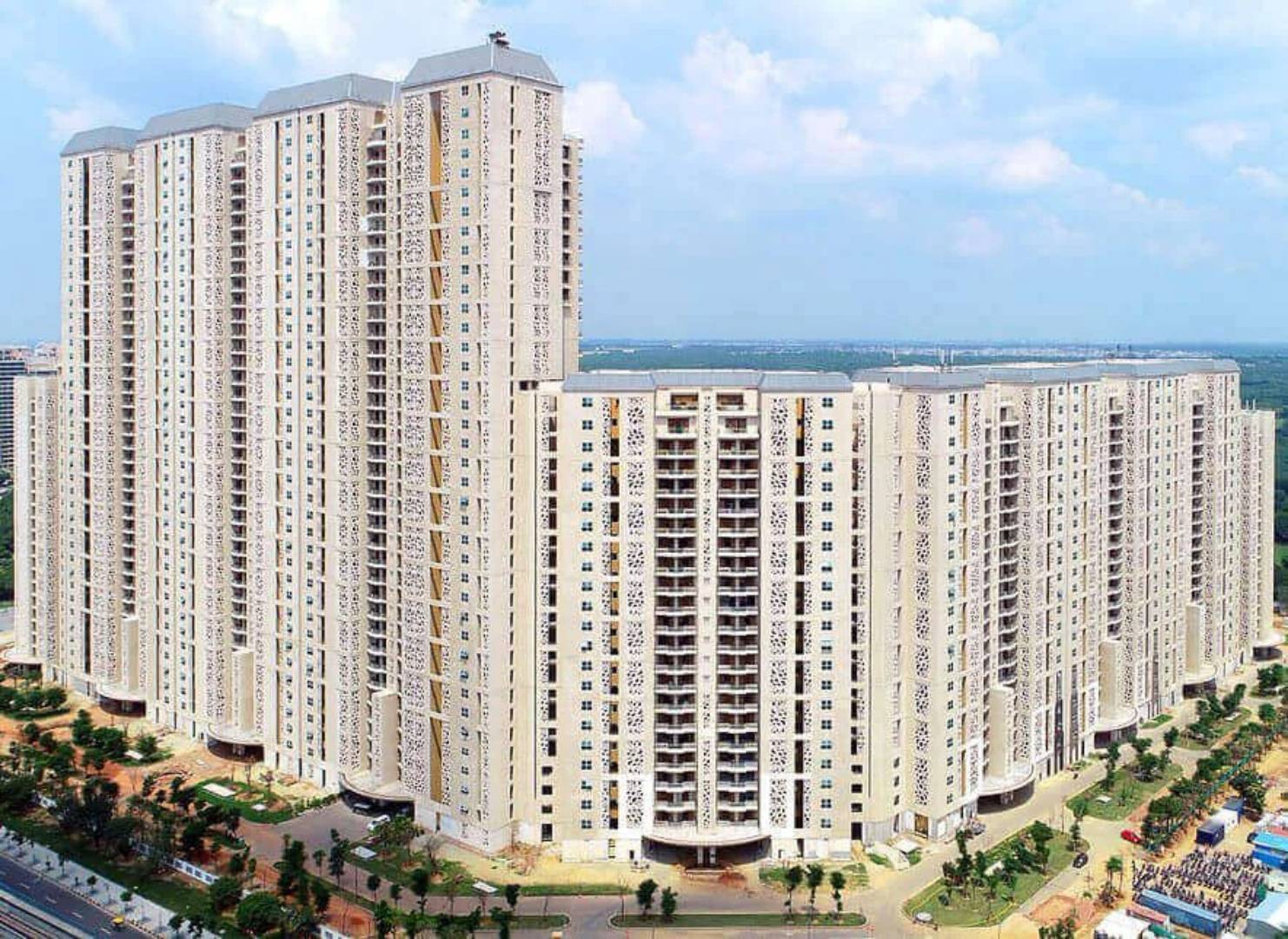 DLF’s Rajiv Singh Tops 2025 Grohe-Hurun India Real Estate Rich List, Followed by Lodha, Adani Families