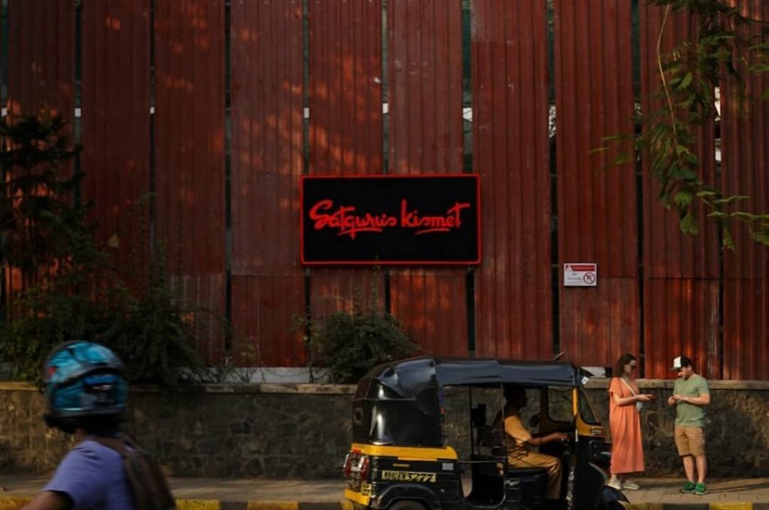 US-Based NRI Couple Buys Two Satguru Kismet Sea-Facing Flats in Bandra West for ₹56 Crore at ₹1.27 Lakh per Sq Ft