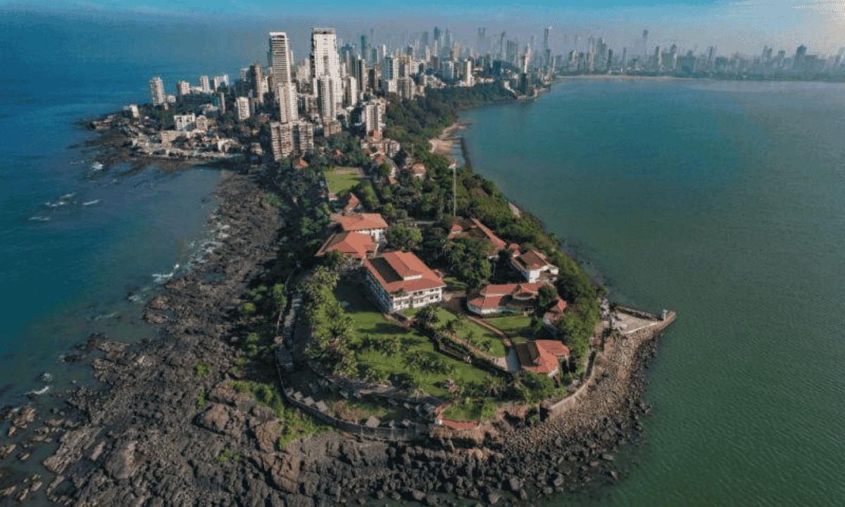 The ₹30,000 Crore Fortress: Inside Maharashtra Lok Bhavan