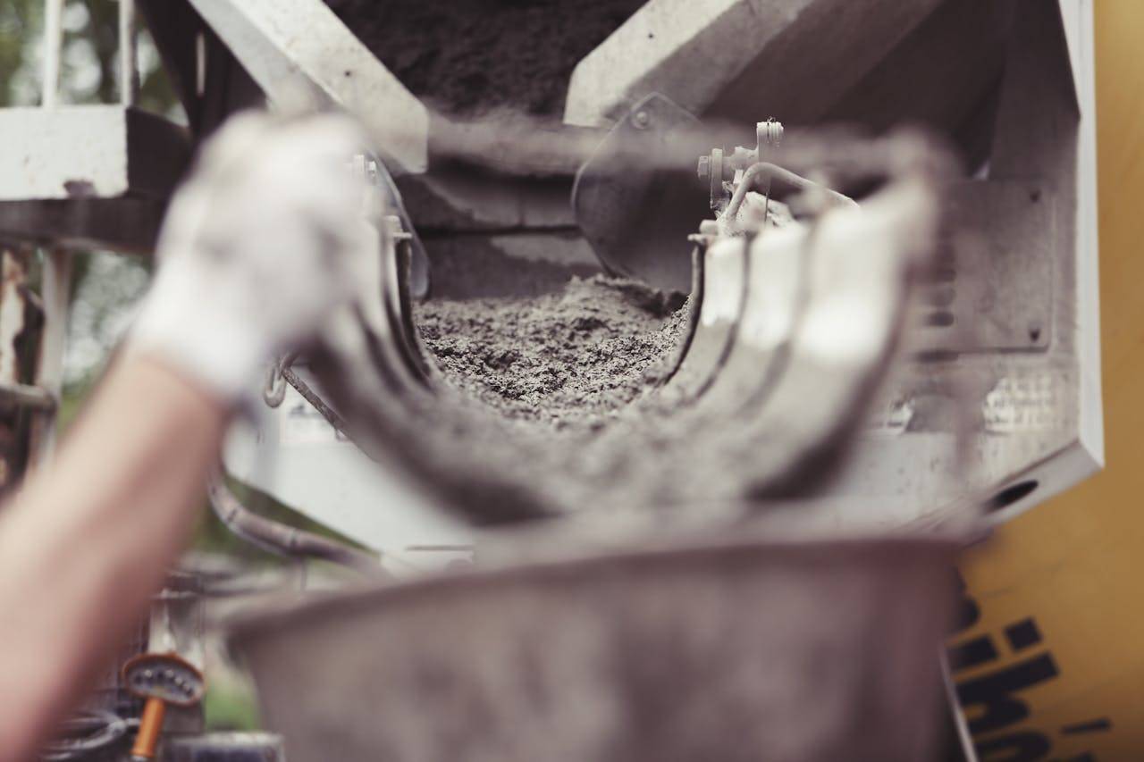Climate-Friendly Concrete Turns CO₂ into Stone, Offering a Potential Shift in Construction Industry