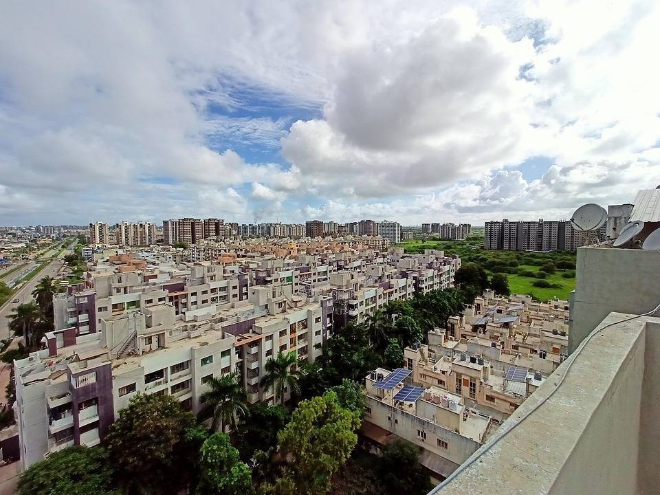 Housing Sales in India Projected to Decline Slightly in FY2026 Amid Affordability Concerns: ICRA Report