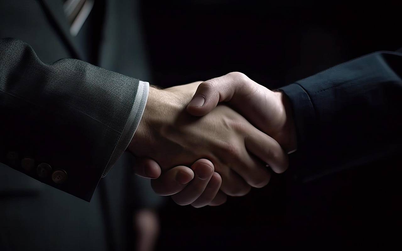 Sunteck Realty Signs ₹1,200 Cr JDA for Luxury Housing Project in Mira Road