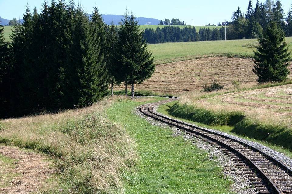 Indian Railways Reportedly Eyes Mumbai Land Worth Thousands of Crores for Monetisation