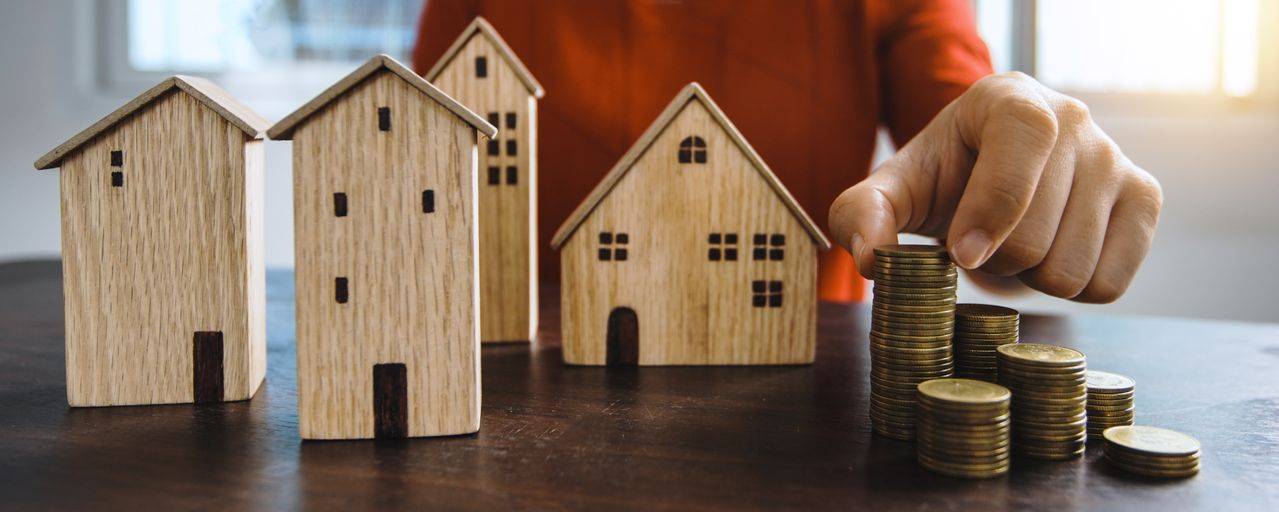 NCR Realty Developers Expect RBI to Hold Repo Rate at 5.25% Ahead of Festive Season