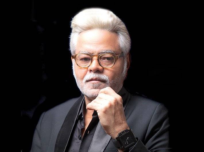 Actor Sanjay Mishra buys a luxury Sea View Apartment at Raheja Exotica
