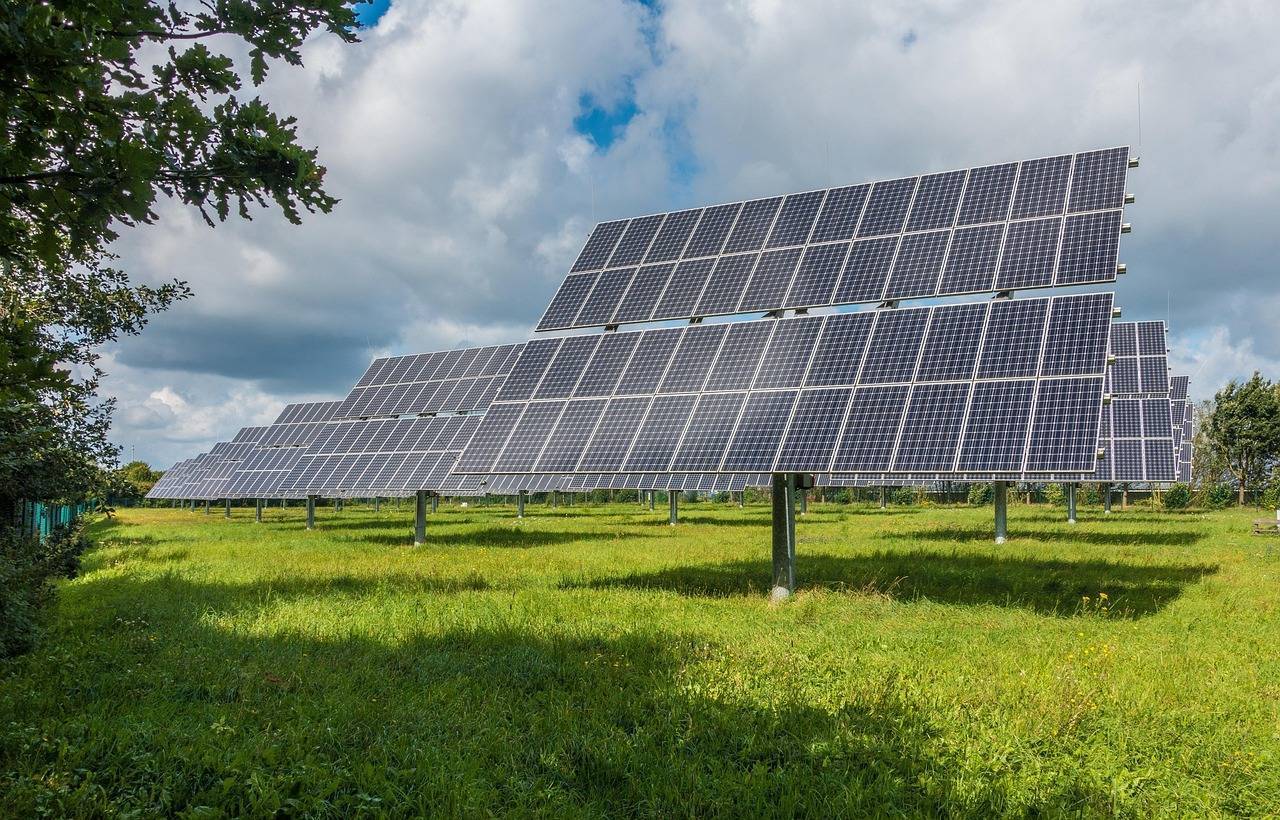 Vikram Solar Secures 336 MW Hypersol Module Supply Order from L&T for Khavda Renewable Energy Park